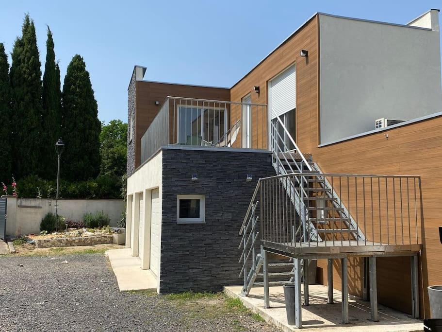 A La Maison! Apartment *